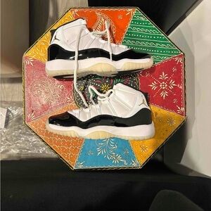 Jordan 11 Retro DMP Gratitude sz 6.5Y